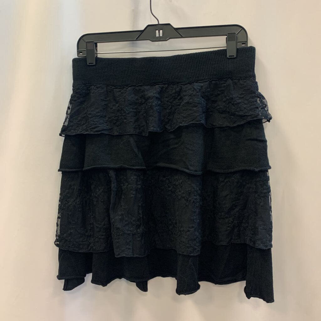 Skirt: Mini Knit Lace Layers