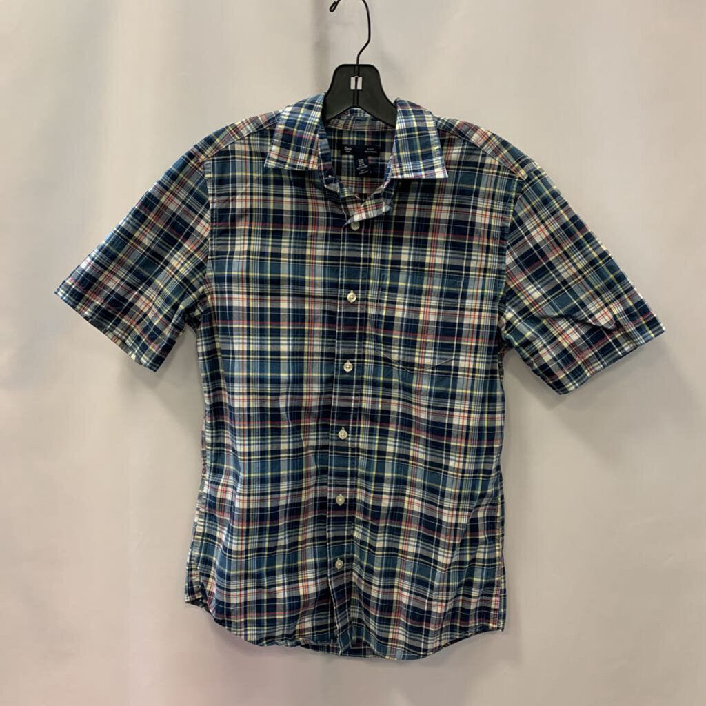Shirt: Short Sleeve Collared Plaid