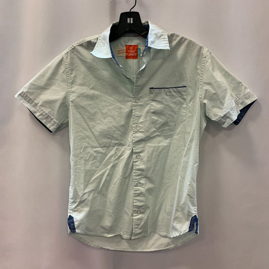 Shirt: Short Sleeve Collar Button Up