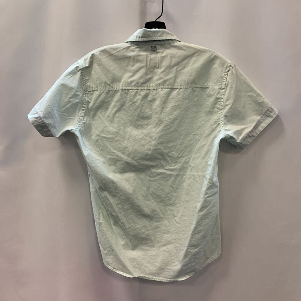 Shirt: Short Sleeve Collar Button Up