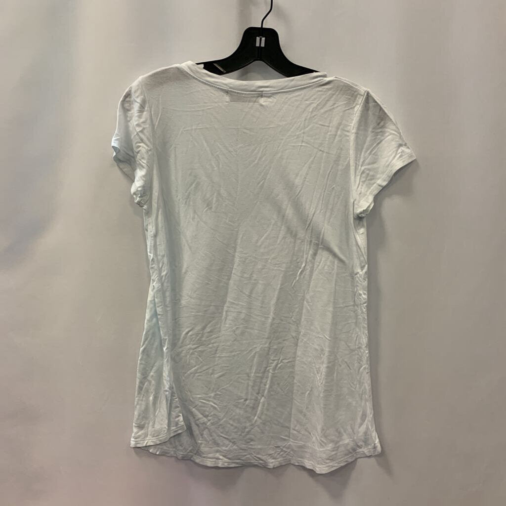 Shirt: Short Sleeve Scoop Neck