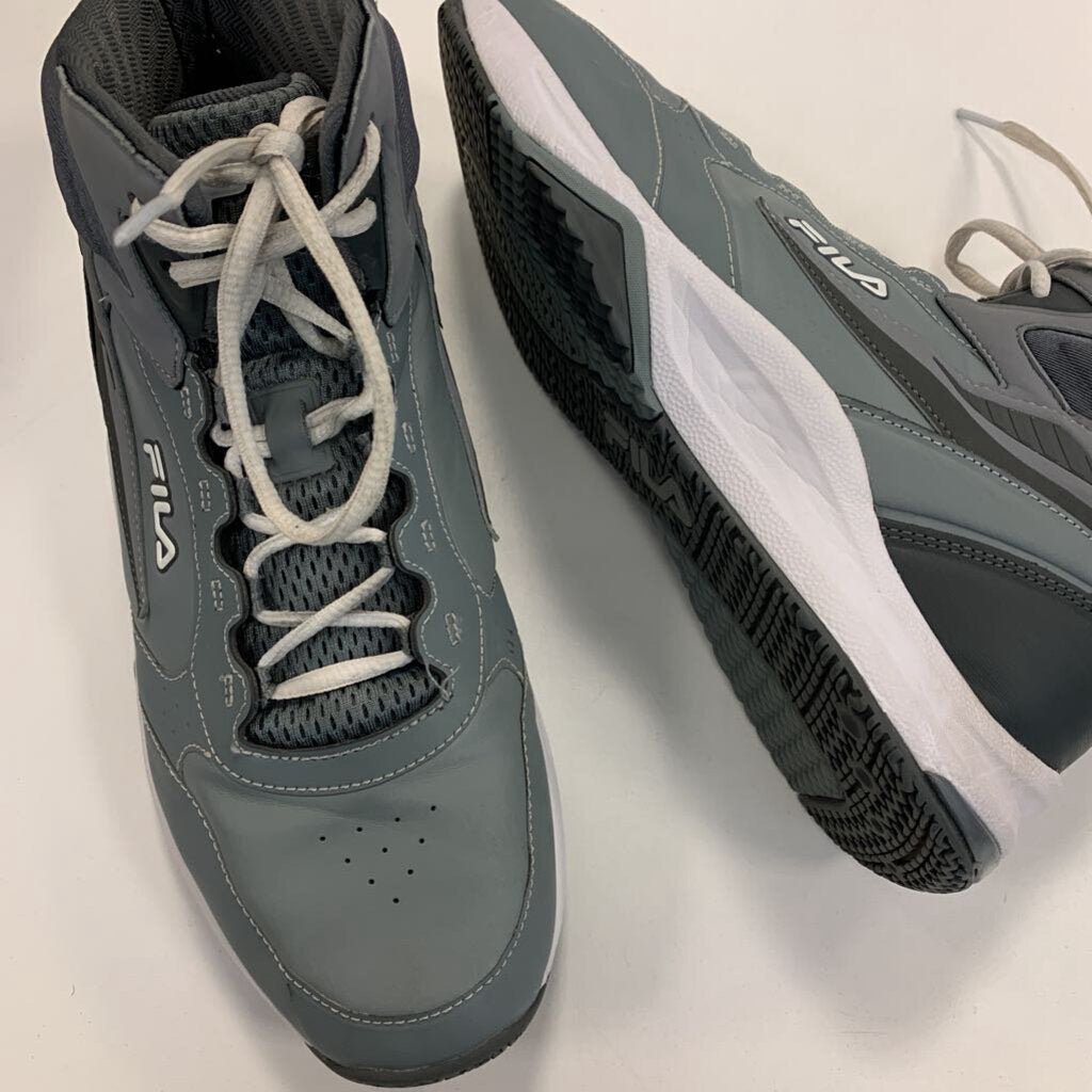 Shoes: Gray Torranado's