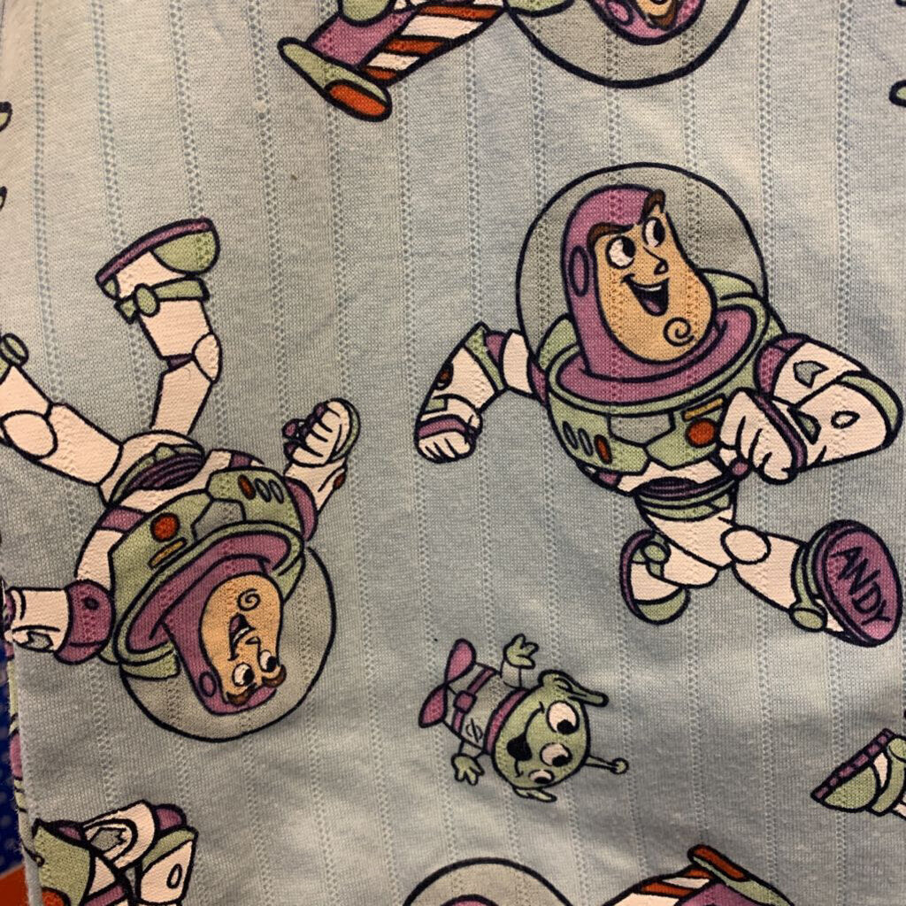 4 piece Buzz Lightyear
