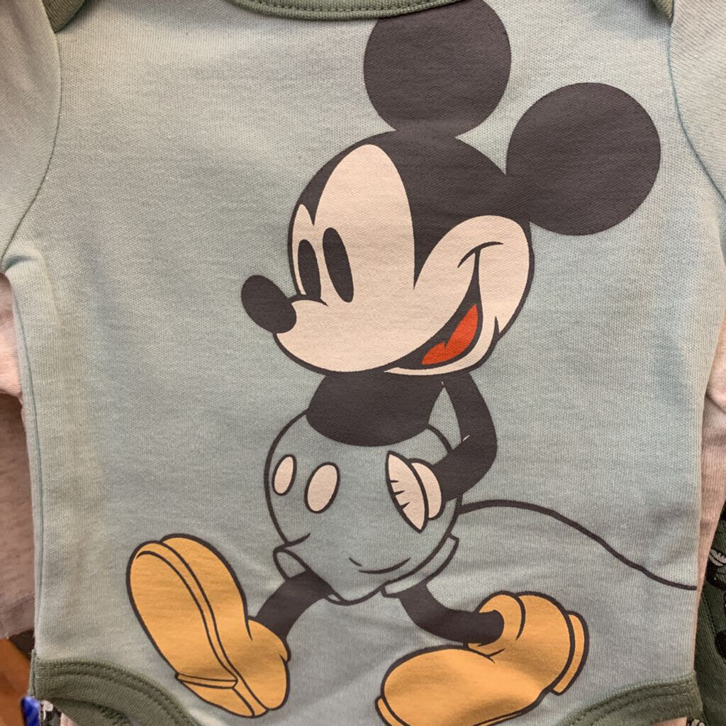 4 piece Mickey Mouse set