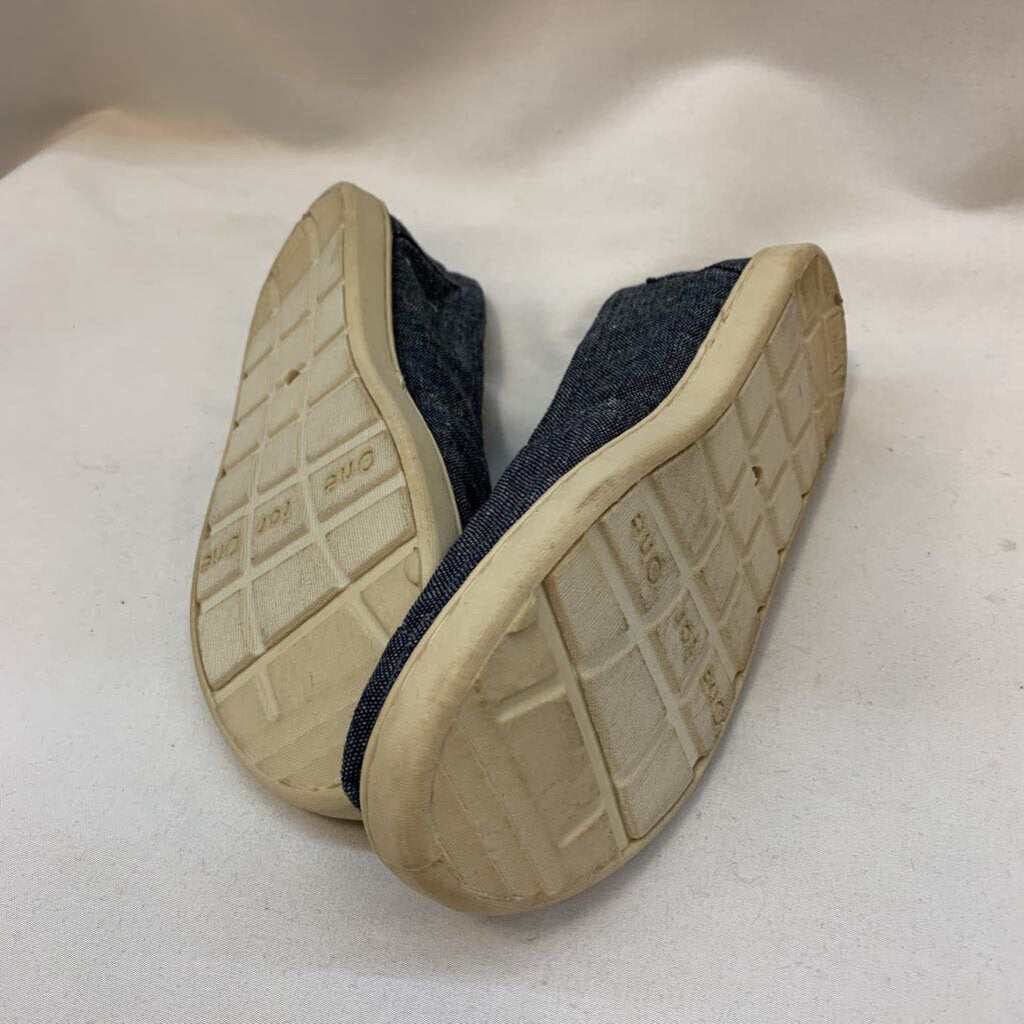 Shoes: Jean Canvas Slip-On