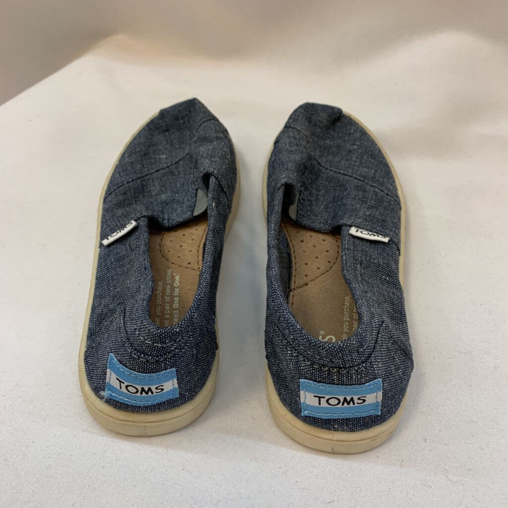 Shoes: Jean Canvas Slip-On