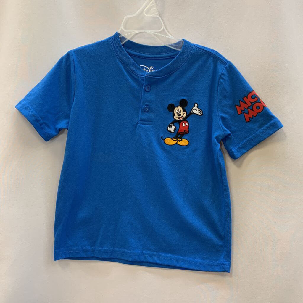 Shirt: Mickey Mouse