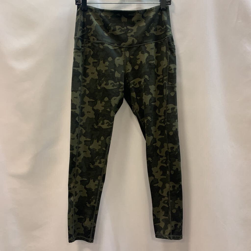 Pants: Athletic Camo