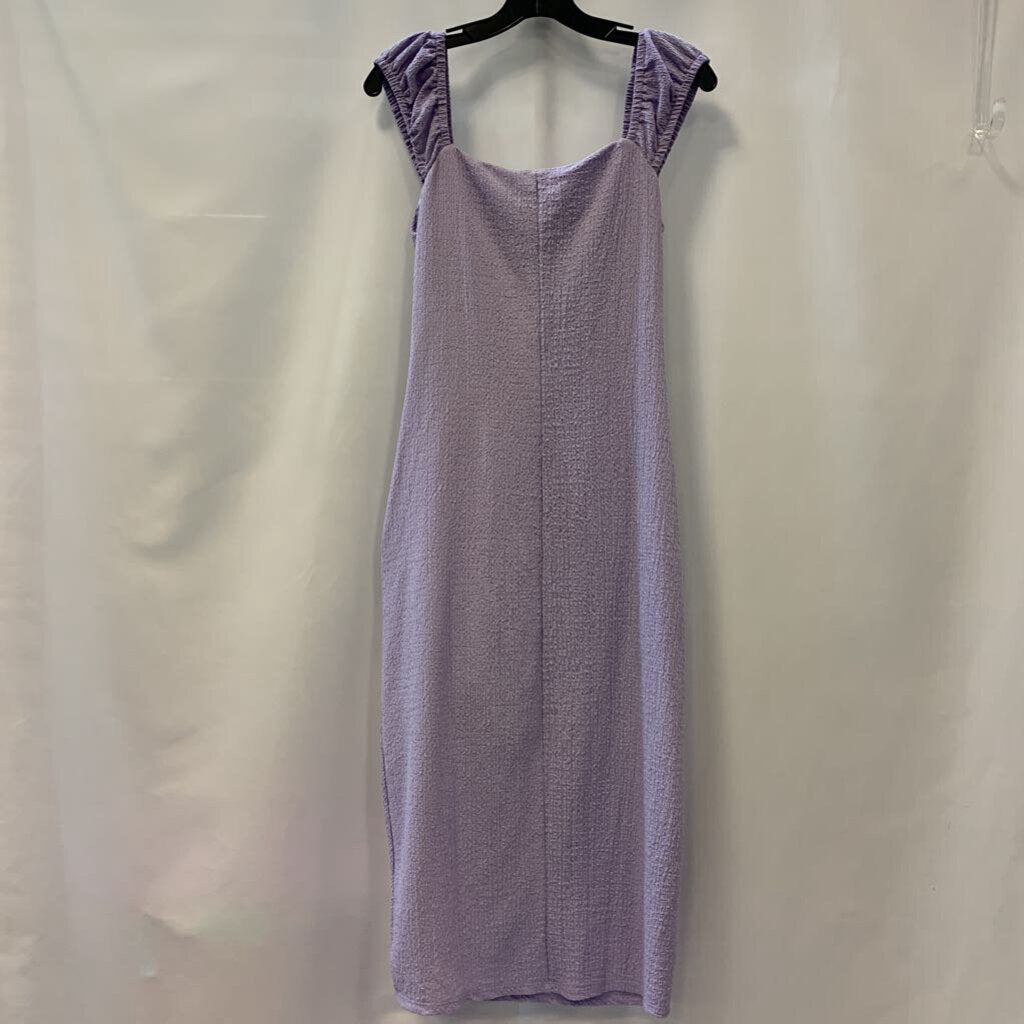 Dress: Sleeveless Long with Slit