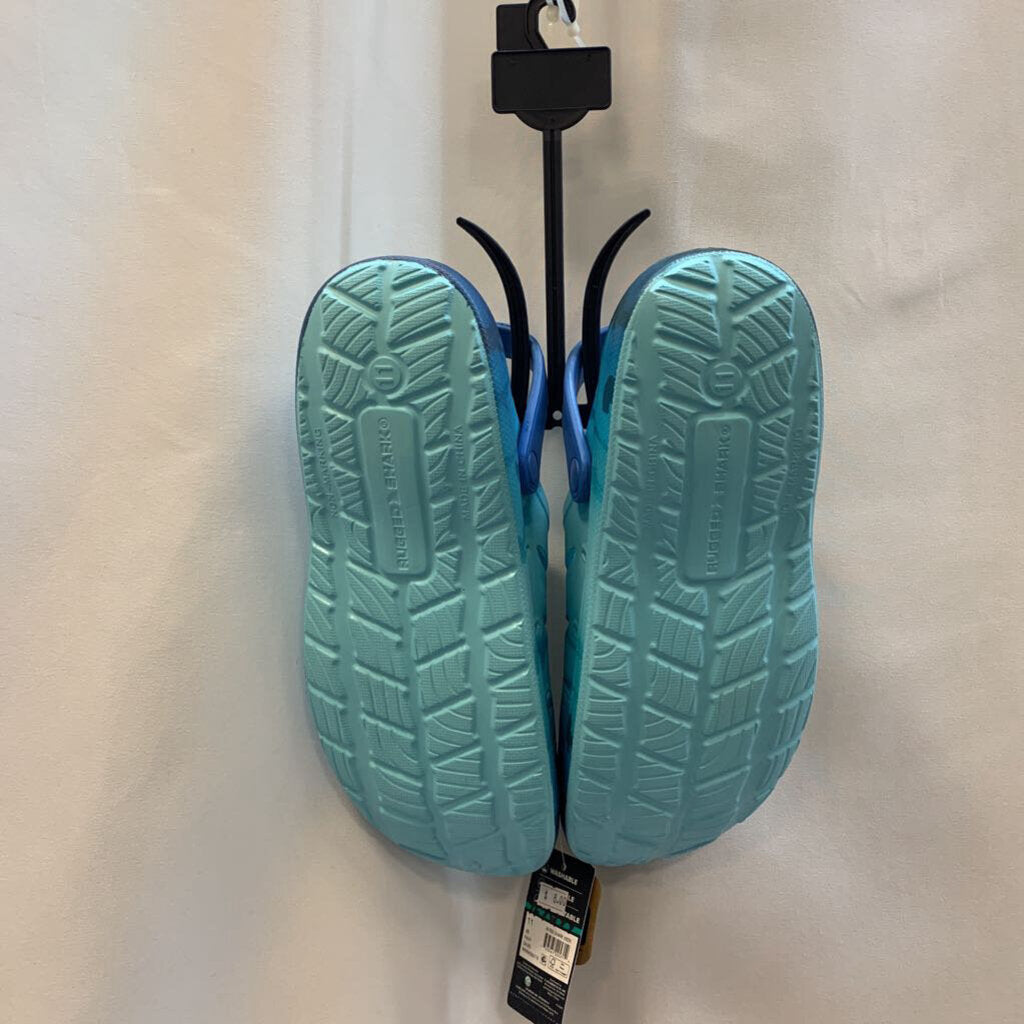 Shoes: Slip-on Hammerhead Shark