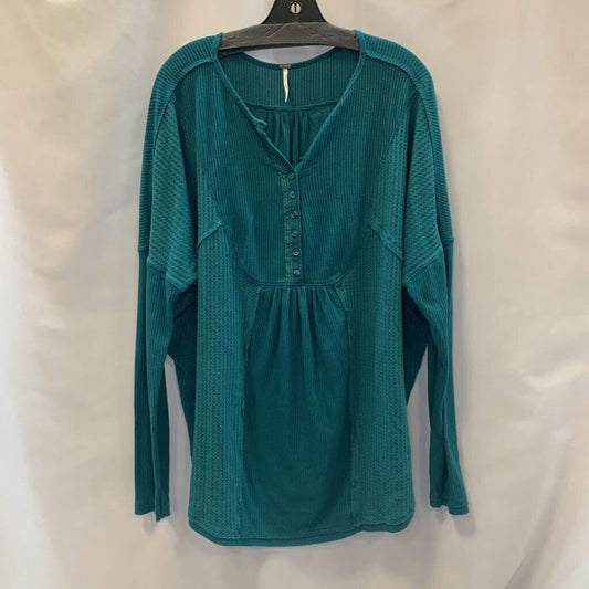 Shirt: Long Sleeve Sweater with Buttons