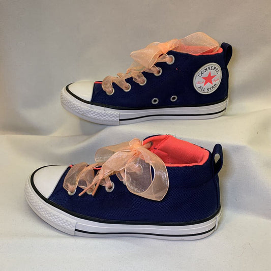 Shoes: All Star Pink Laces
