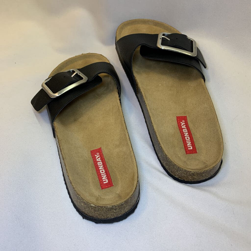 Mia Slip-On Sandal