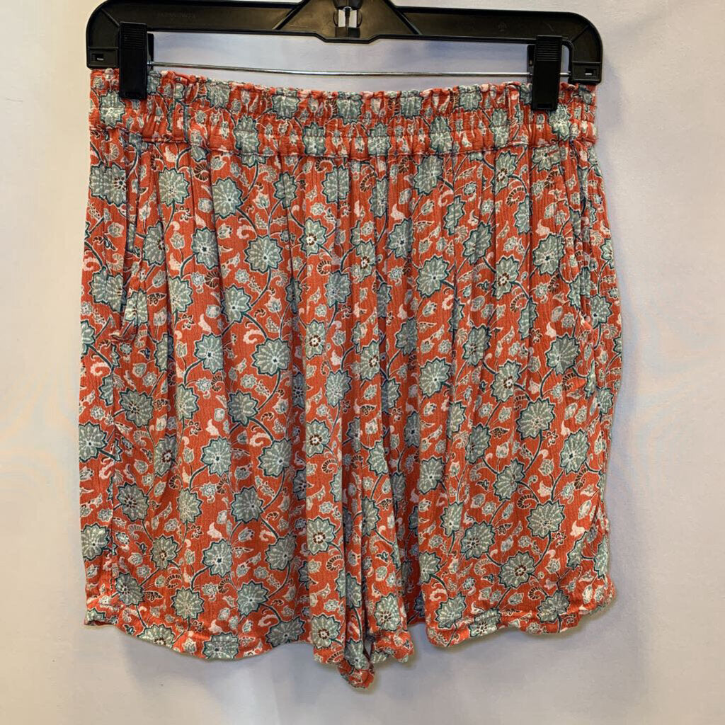 Shorts: Active Wear Medallion