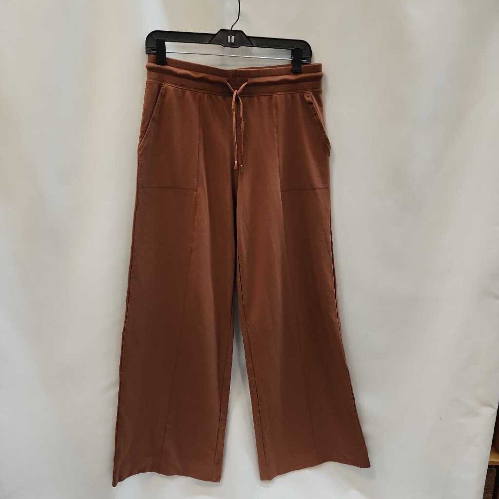 Pants: Wide Leg, Pockets