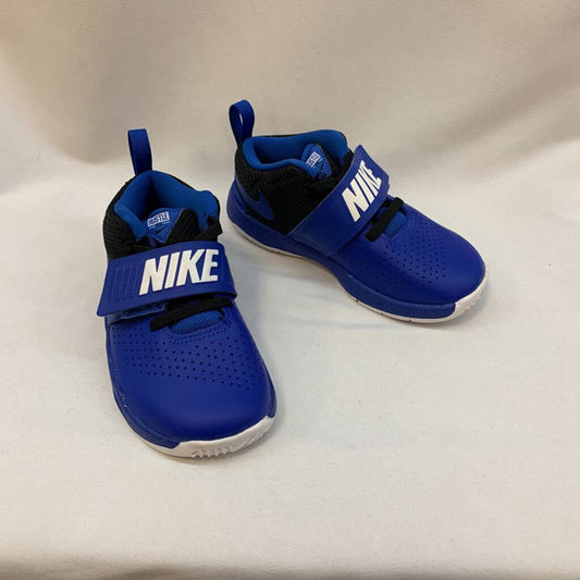 Shoes: Team Hustle D 8 Velcro
