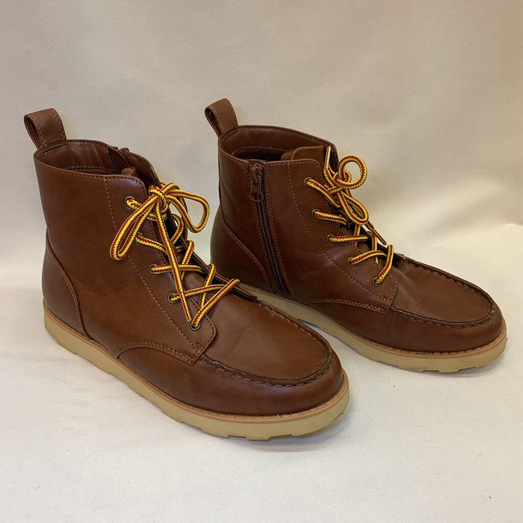 Shoes: Boots Greyson Leather
