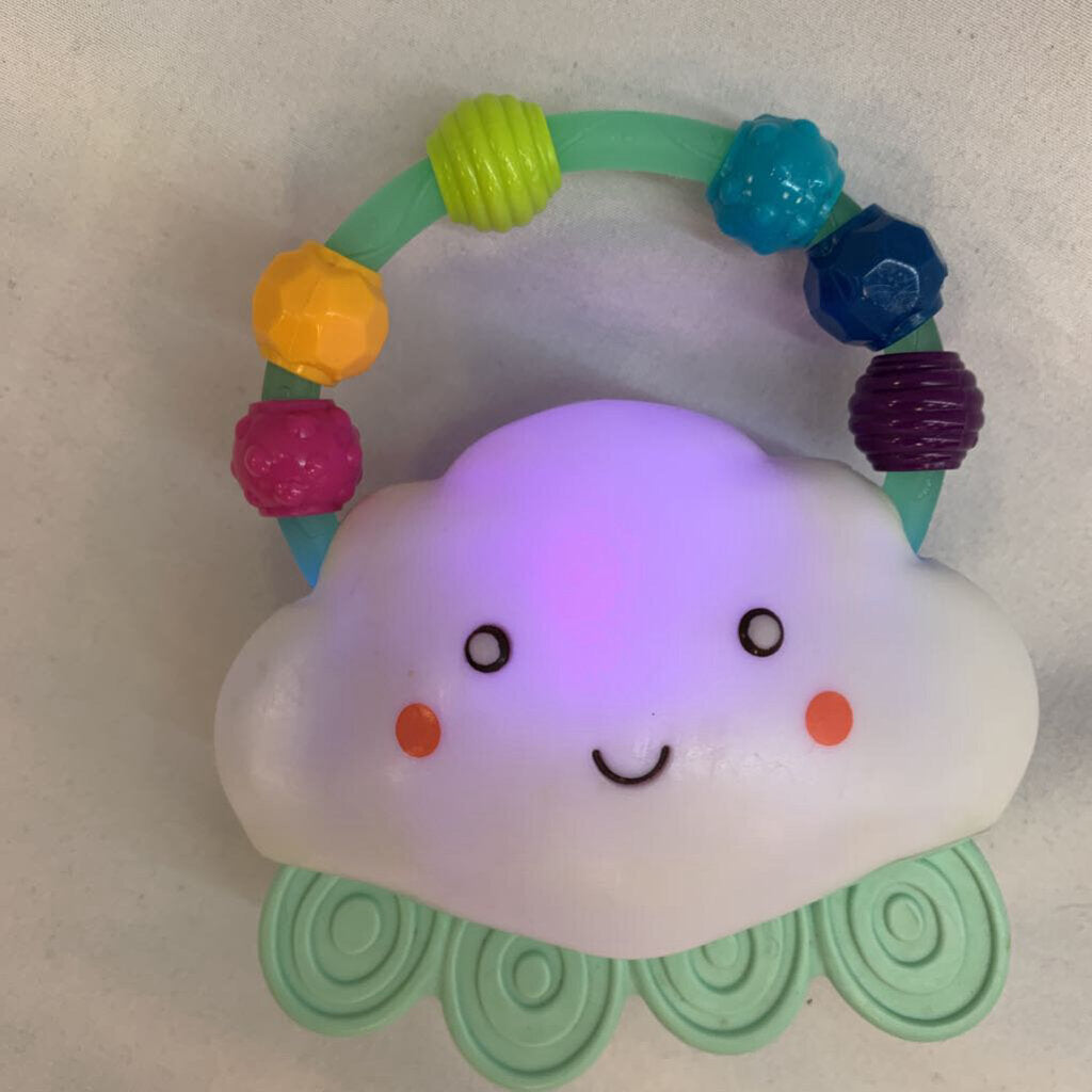 Cloud Squeeze Light-Up Baby Rattle