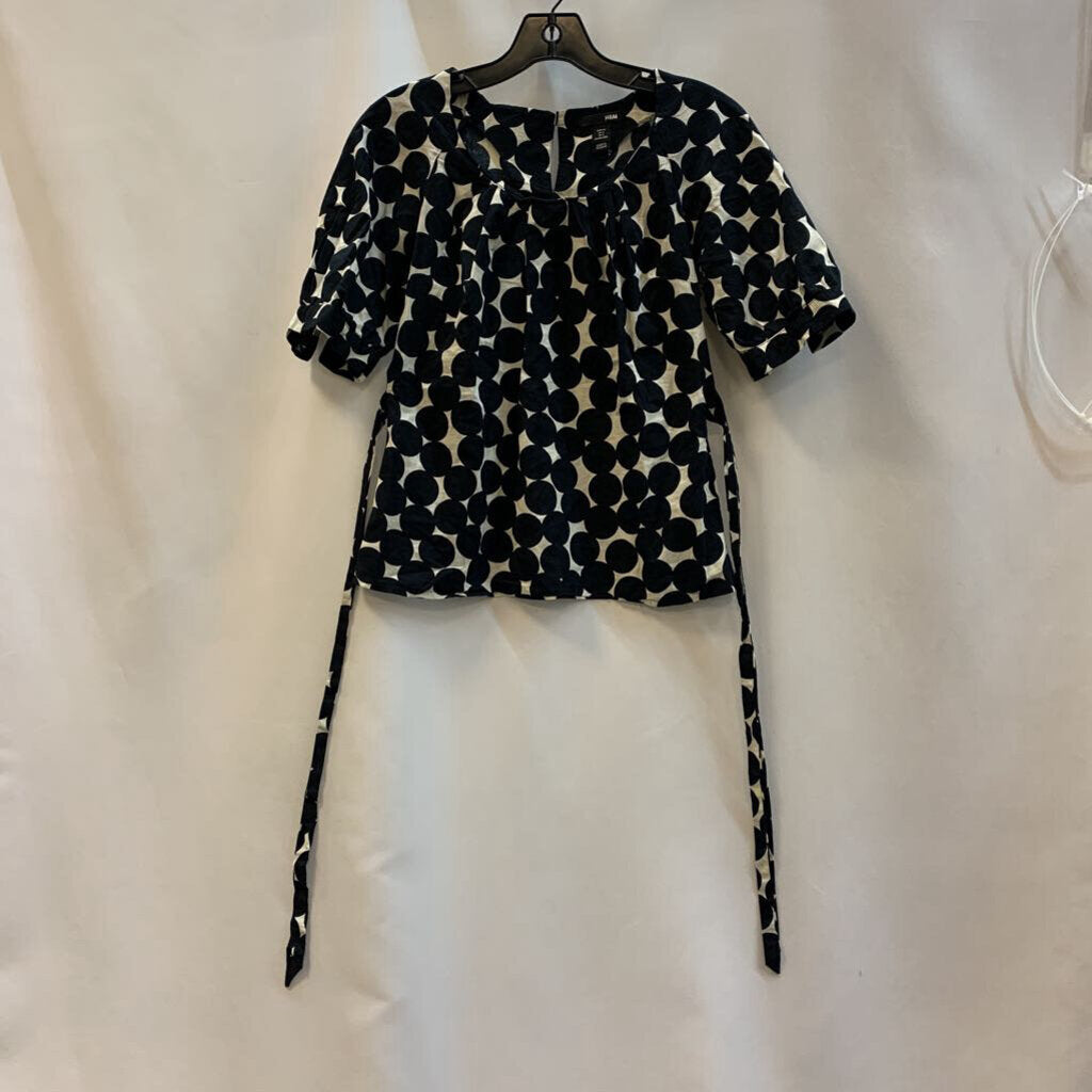 Shirt: Large Dot Quarter Sleeve Tie Back