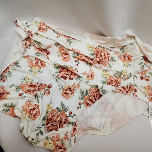 Rose Lightweight Baby Blanket