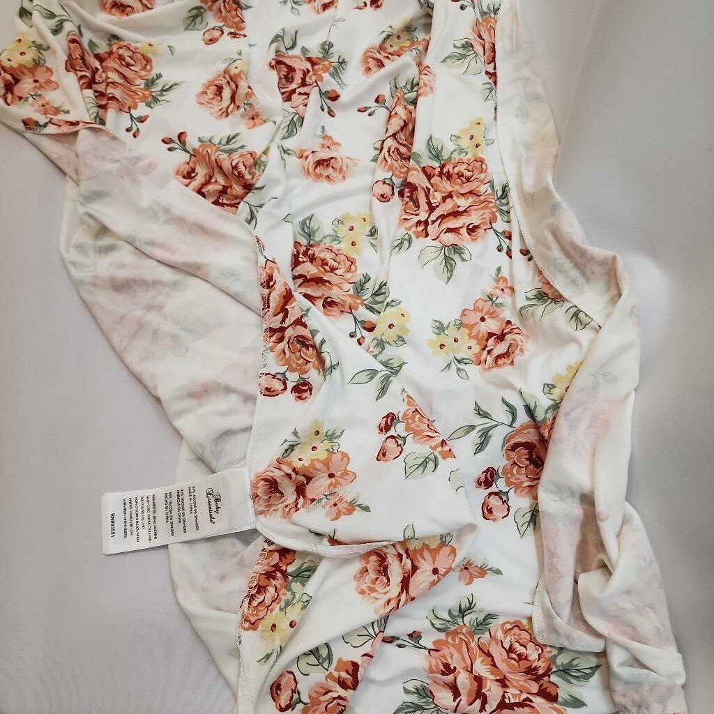 Rose Lightweight Baby Blanket