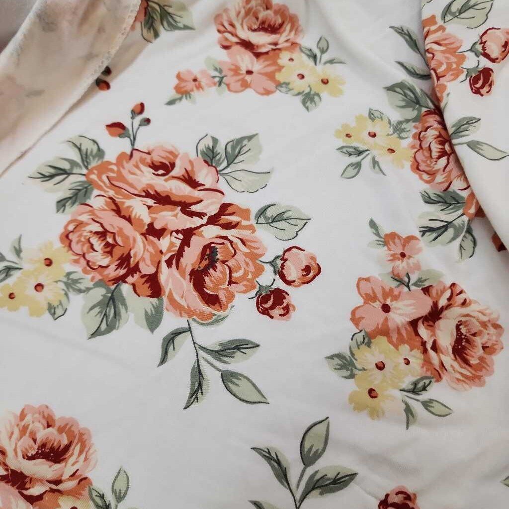 Rose Lightweight Baby Blanket