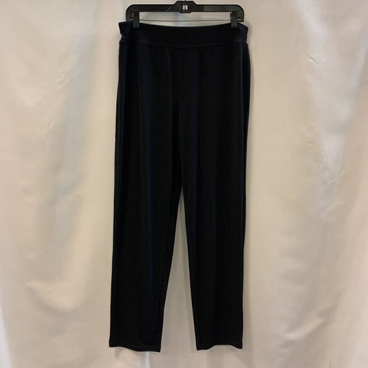 Pants: Modern Essentials