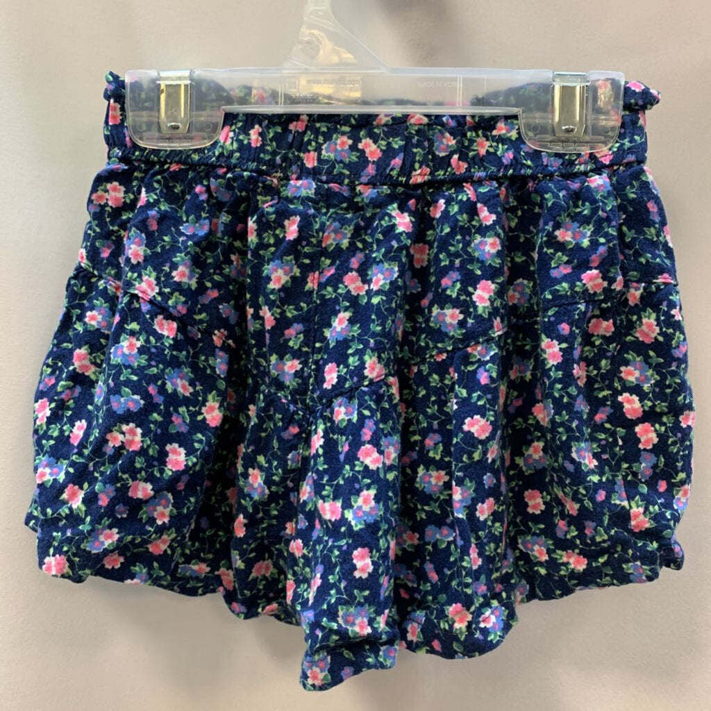 Shorts: Flowers with Wooden Buttons