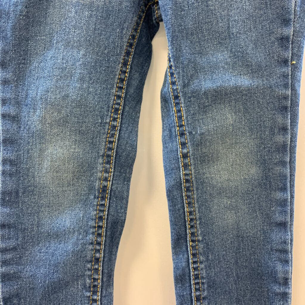 Pants: Skinny Leg Medium Wash Jeans
