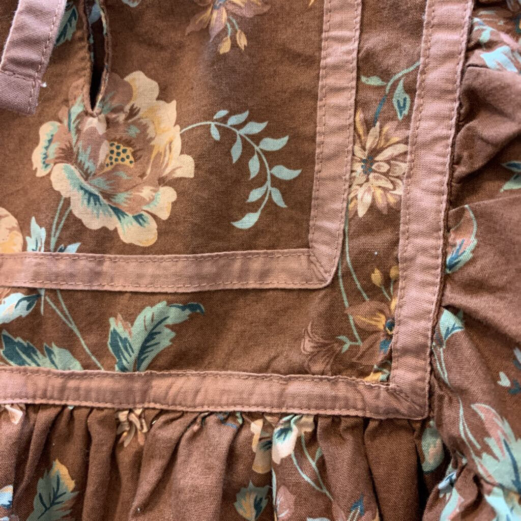 Dress: Quarter Sleeve Floral Square Neck