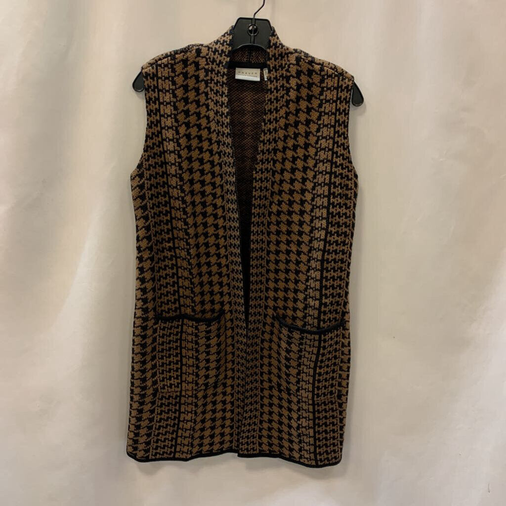 Vest: Jacquard Knit Houndstooth