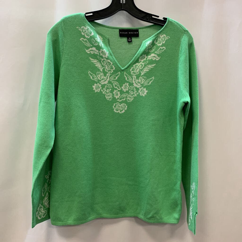 Sweater: Split Neck Jacquard