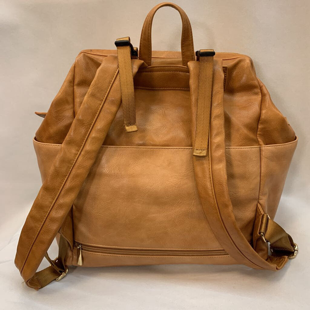 Bag: Leather Backpack Diaper + Changing