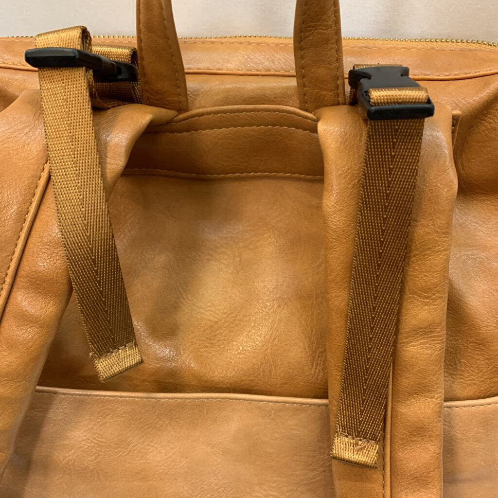 Bag: Leather Backpack Diaper + Changing