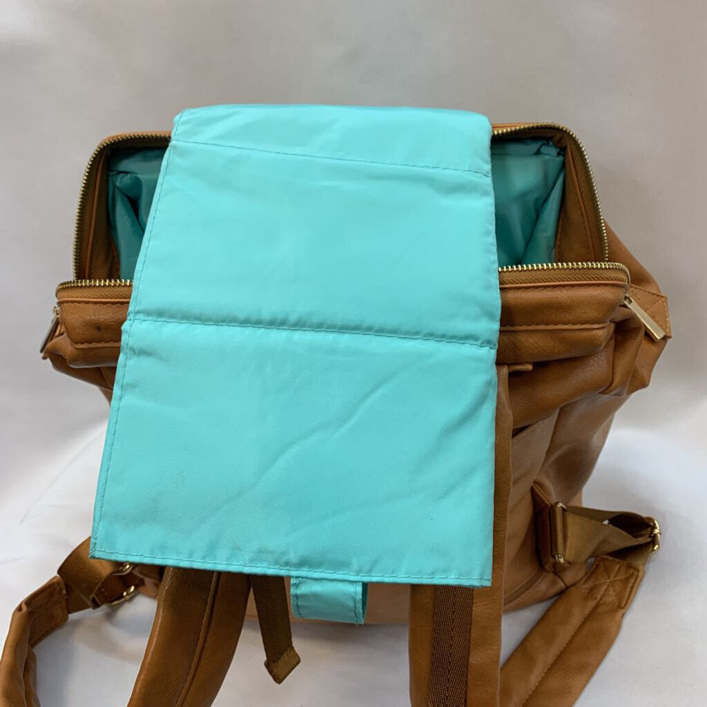 Bag: Leather Backpack Diaper + Changing
