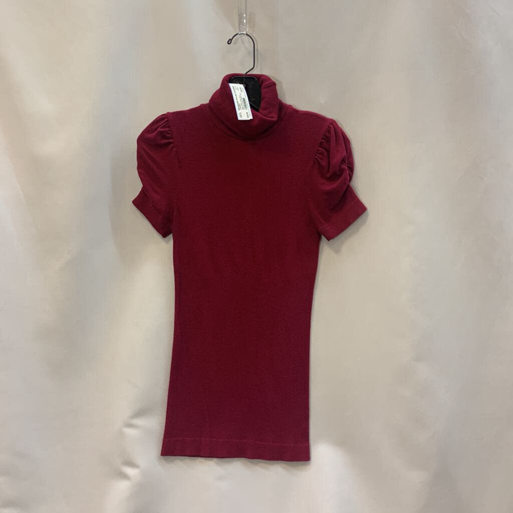 Shirt: Turtle Neck Sweater Short Sleeve