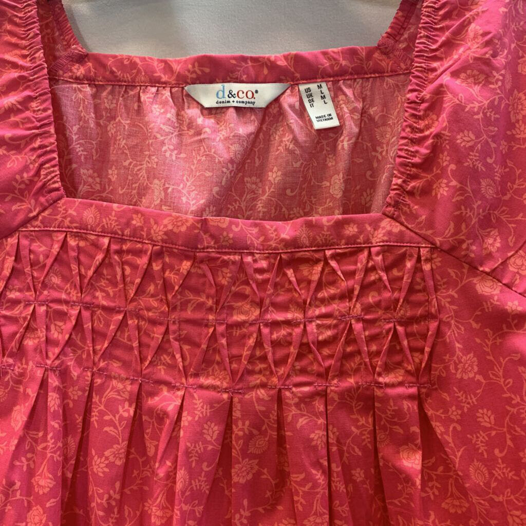 Shirt: Square Neck with Pleating