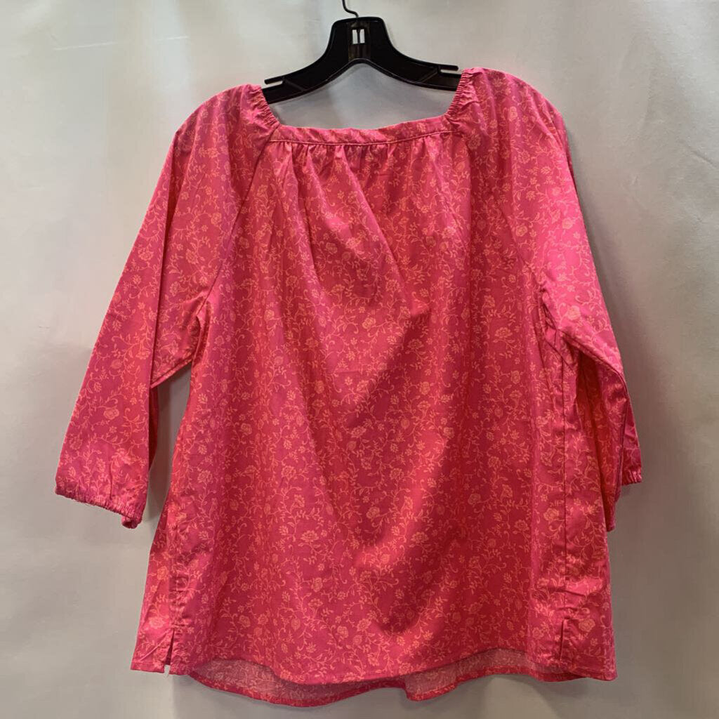 Shirt: Square Neck with Pleating