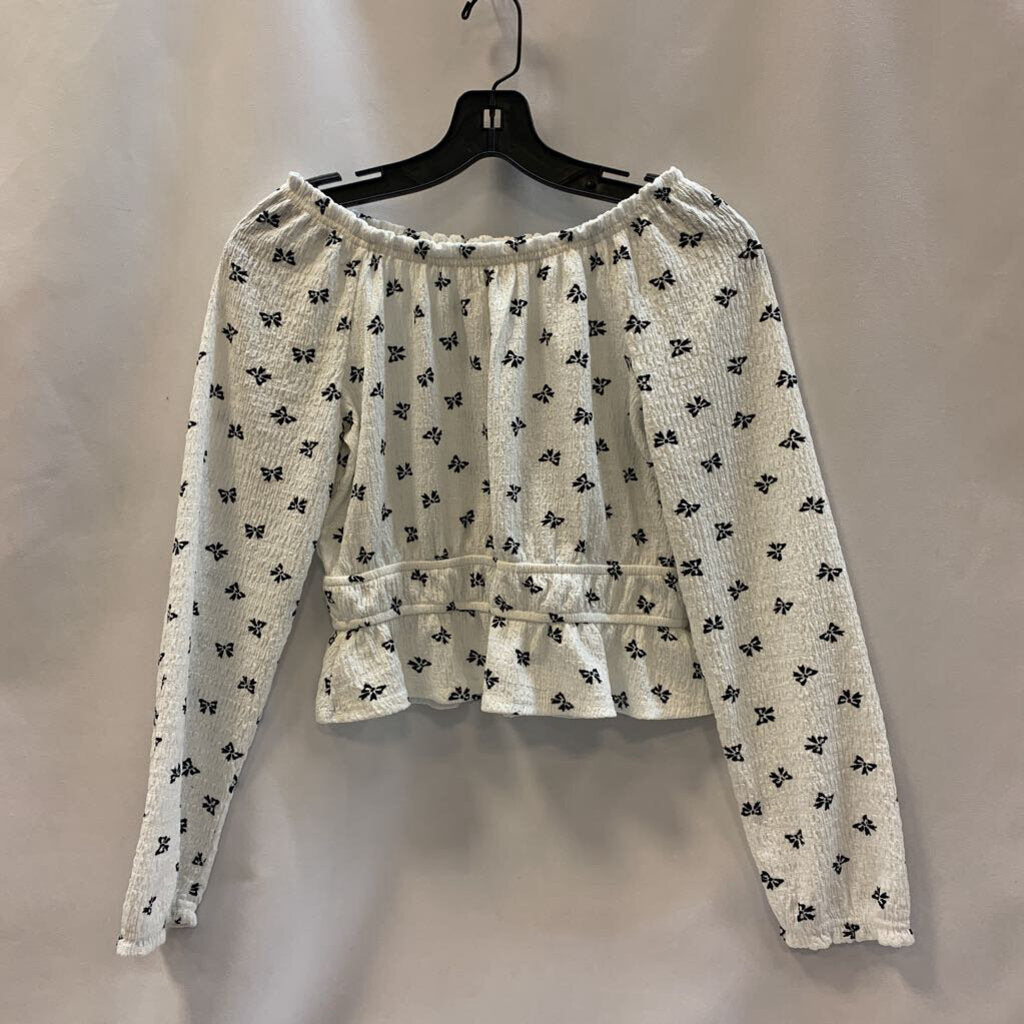 Shirt: Bow Peasant Top with Cinch Waist