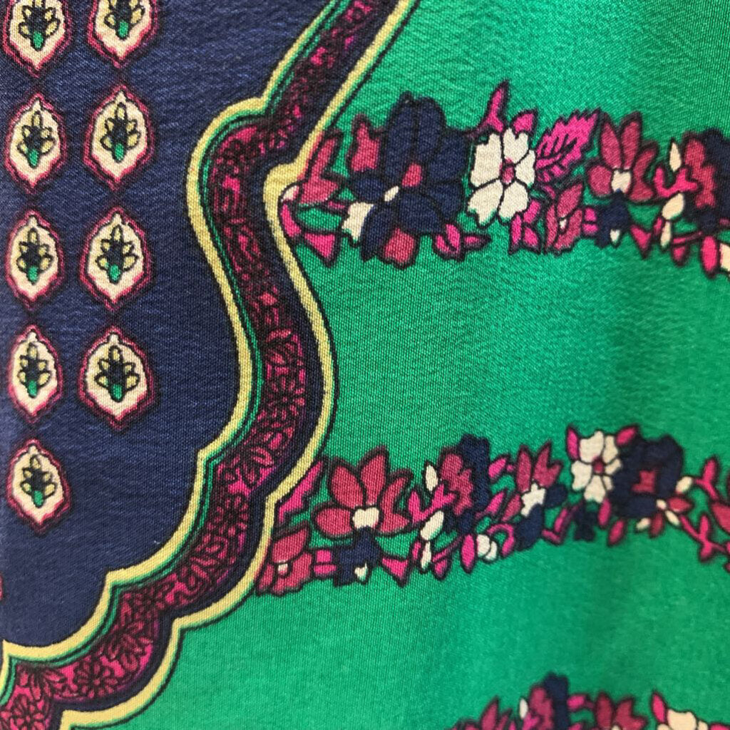 Shirt: 100% Silk Bohemian