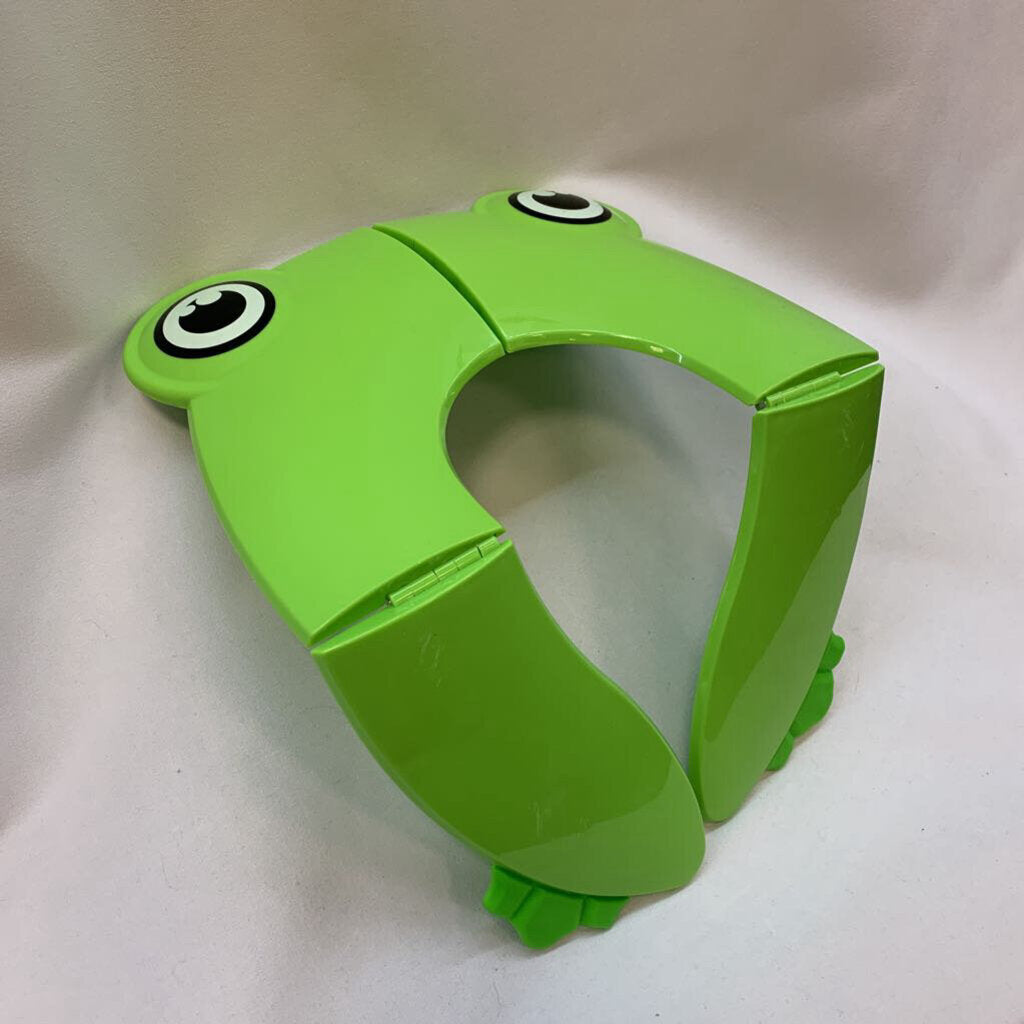 Frog Travel Folding Toilet Seat Cover