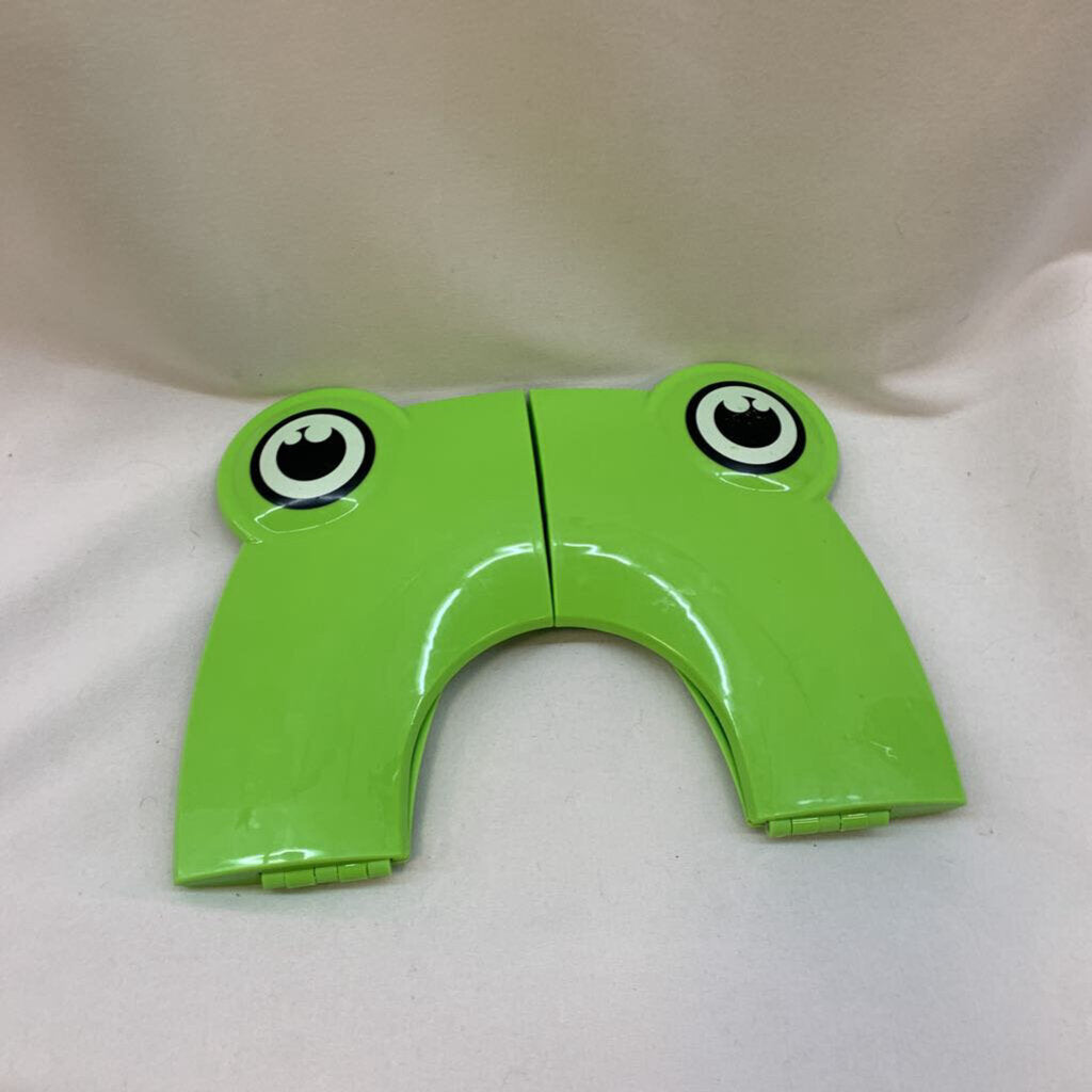 Frog Travel Folding Toilet Seat Cover